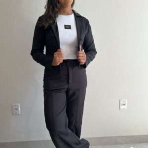 Blazer Cropped Meg Alfaiataria