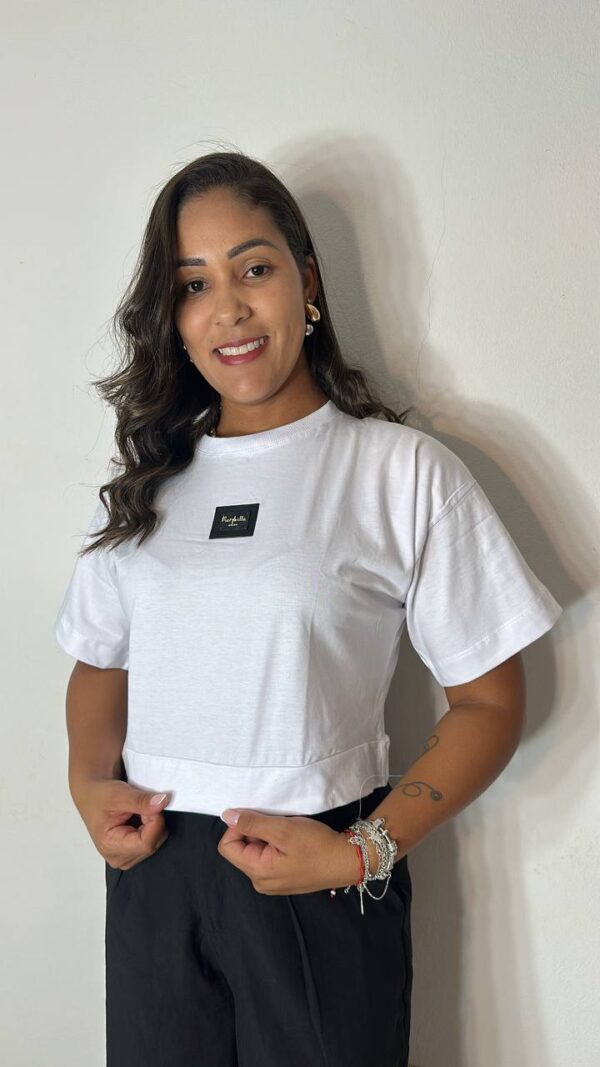 T-Shirt Cropped Dara - Imagem 2