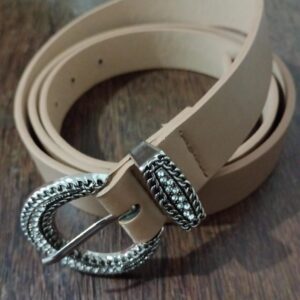 Cinto Bege em Fivela
