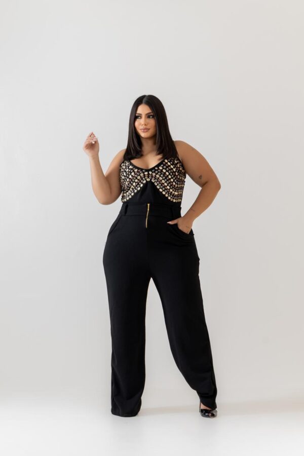 Conjunto Bordado Cropped em Pedraria Plus Size
