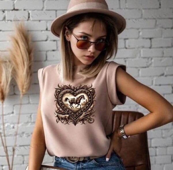 T-Shirt Confecção Propria Bella Dona - Imagem 19