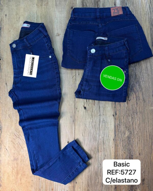 Calça Skinny Azul Escuro