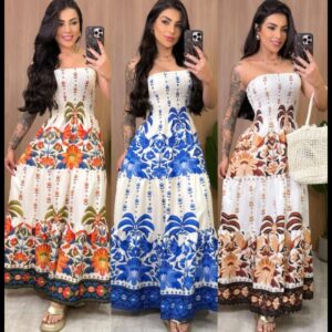 Vestido tomara que caia com Látex no Busto , com estampa tropical.